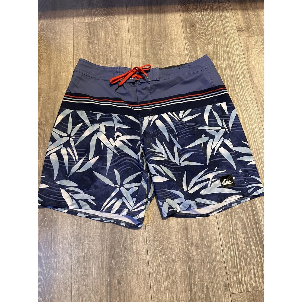 Quiksilver Boardshorts Since 1969 Blue Leaf Print Surf Swim Trunks Drawstring